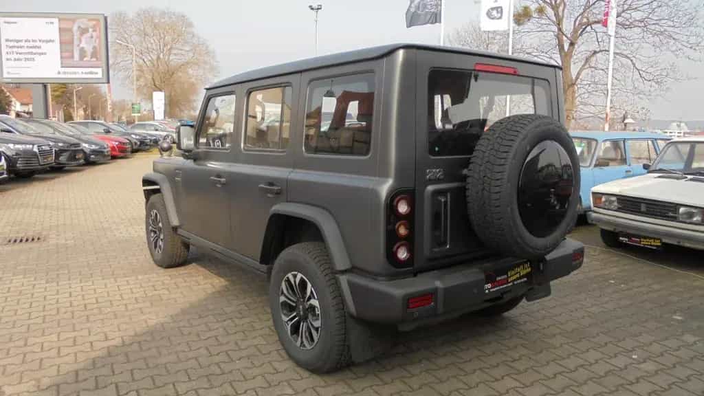 BAW 212 2,0TDi AT,Allrad,360Grad Kamera,Klima,LE 03/2026-photo-3