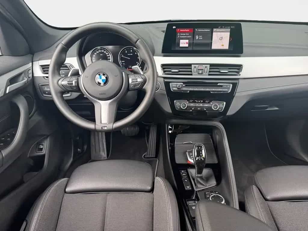 BMW X1 xDrive18d Aut. Sport Line AHK+Driv.Ass.+HUD+ 02/2021-photo-10