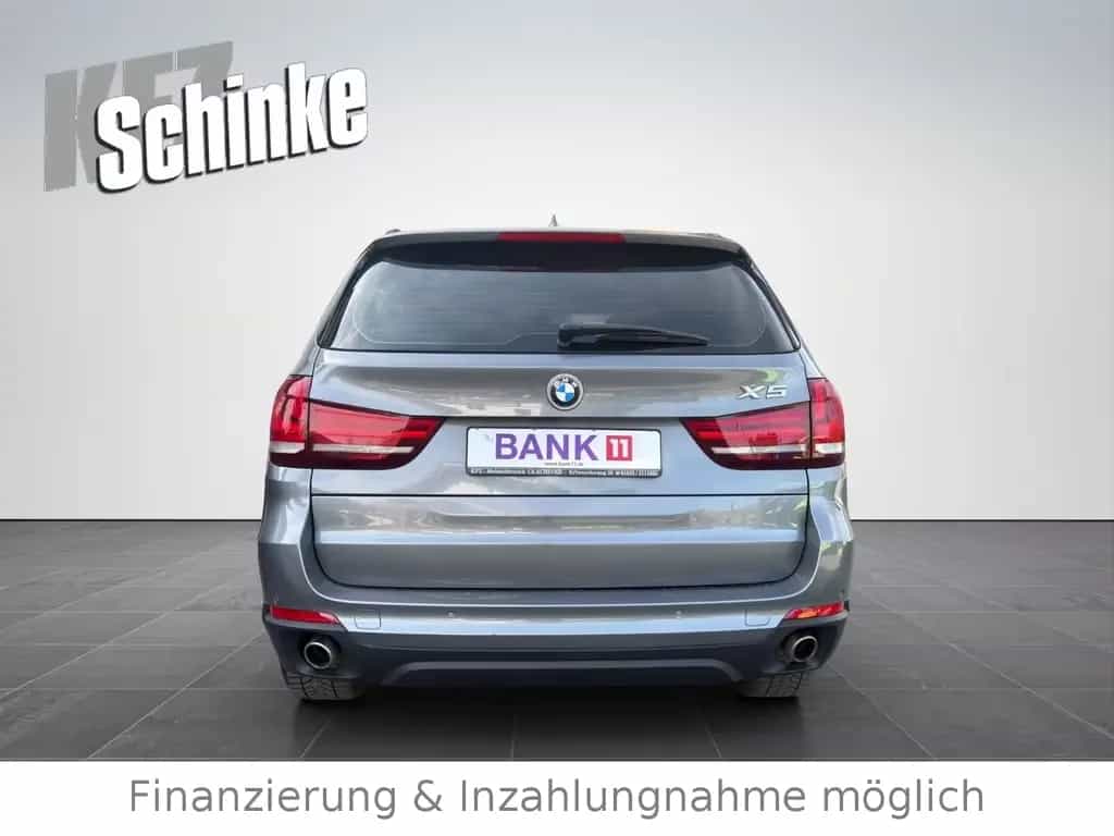 BMW X5 xDrive 25 d 10/2015-photo-5