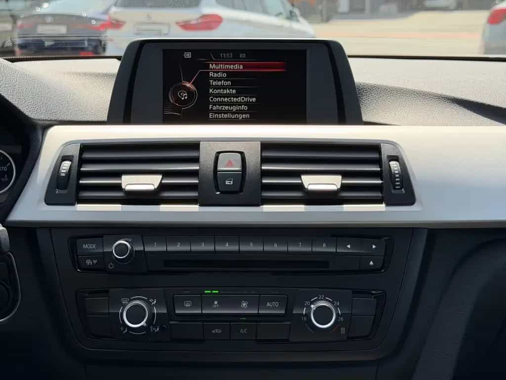 BMW 440 Gran Coupé 440i Gran Coupe Advantage Xenon Surround View 04/2016-photo-8