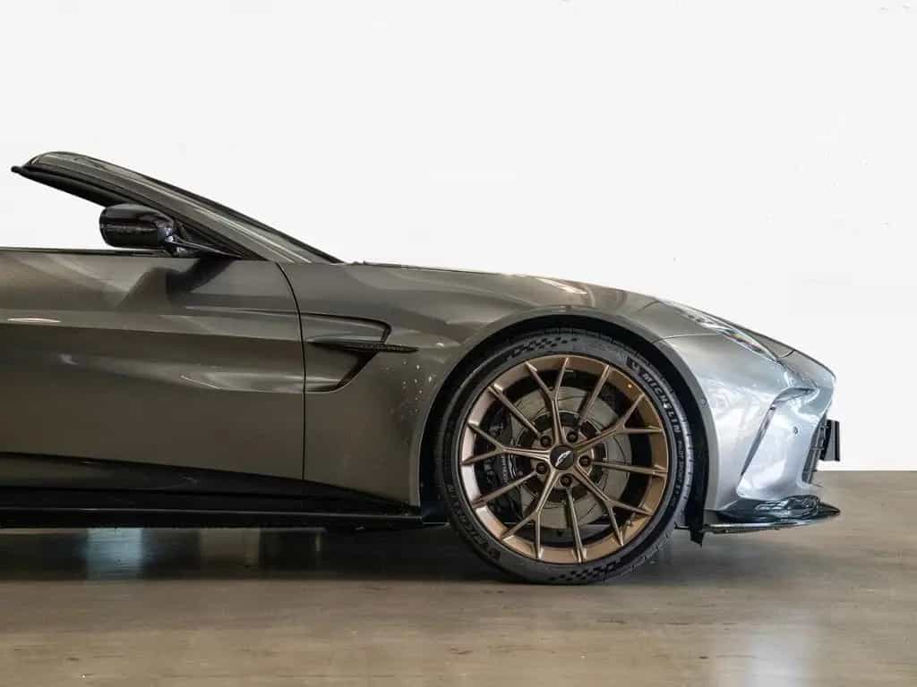 Aston Martin Other Vantage Roadster Aston Martin Hamburg null-photo-18