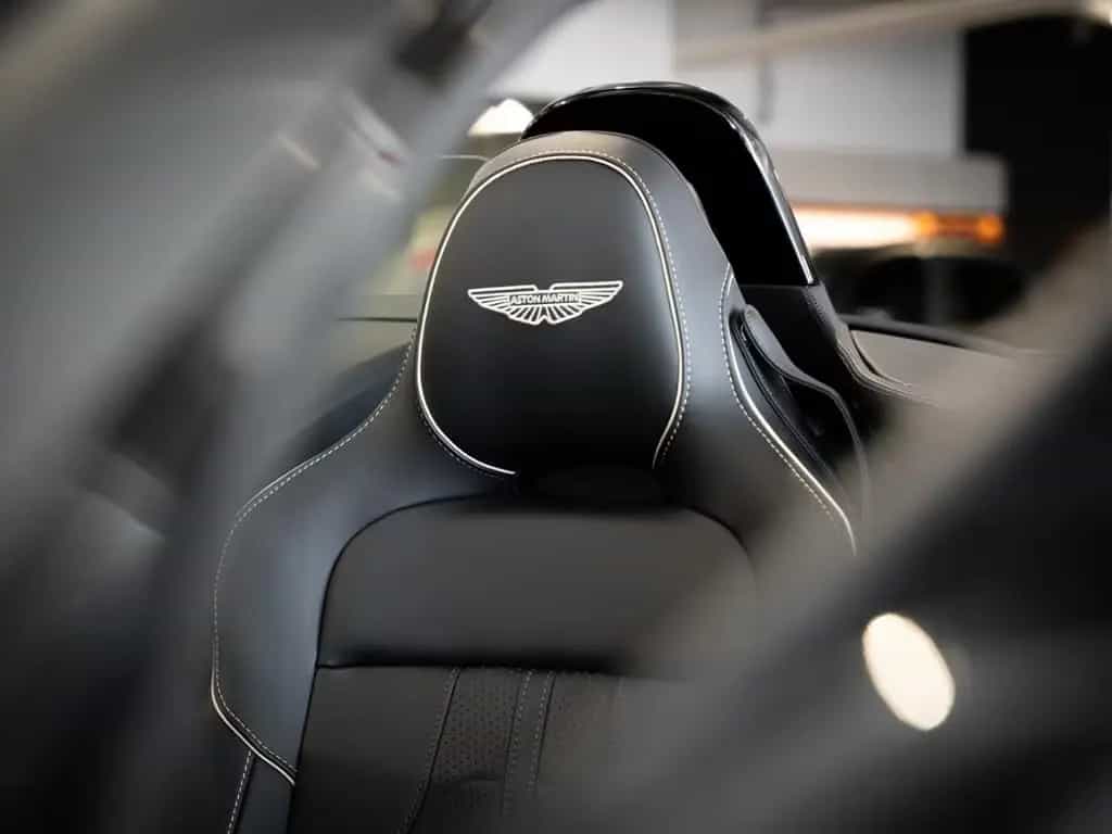 Aston Martin Other Vantage Roadster Aston Martin Hamburg null-photo-4
