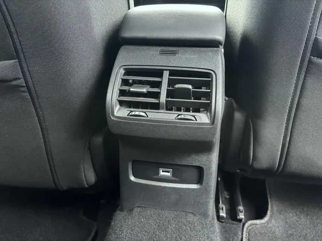 Citroën C4 Lim. Shine & Style Auto.*Navi*LED*Head-Up 02/2022-photo-31