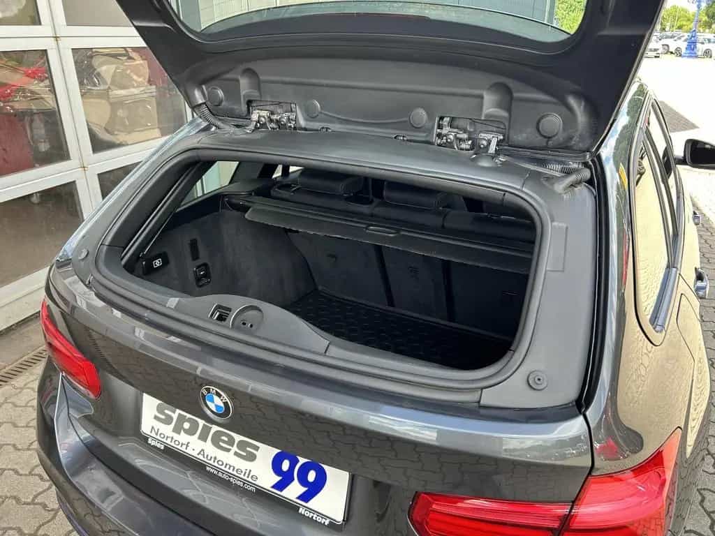 BMW 330 d Touring "Sport Line" / AHK / LED 05/2018-photo-14