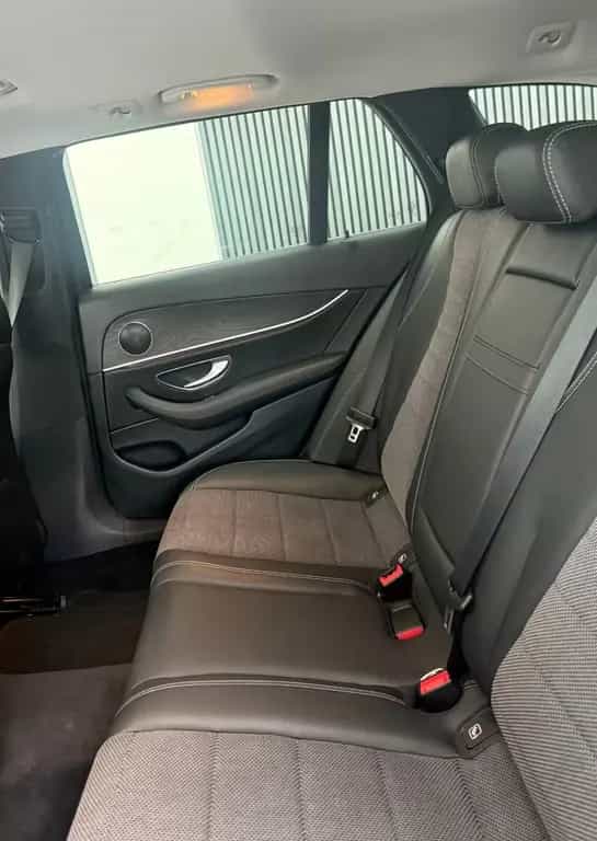 Mercedes-Benz E 220 E T-Modell E 220 d*Pano*AHK*Leder* 06/2018-photo-10