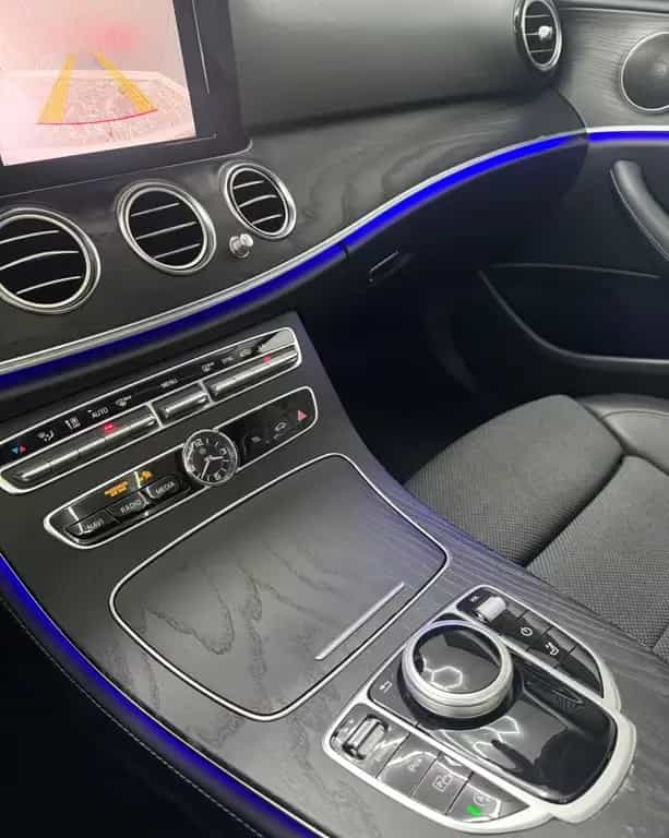 Mercedes-Benz E 220 E T-Modell E 220 d*Pano*AHK*Leder* 06/2018-photo-16