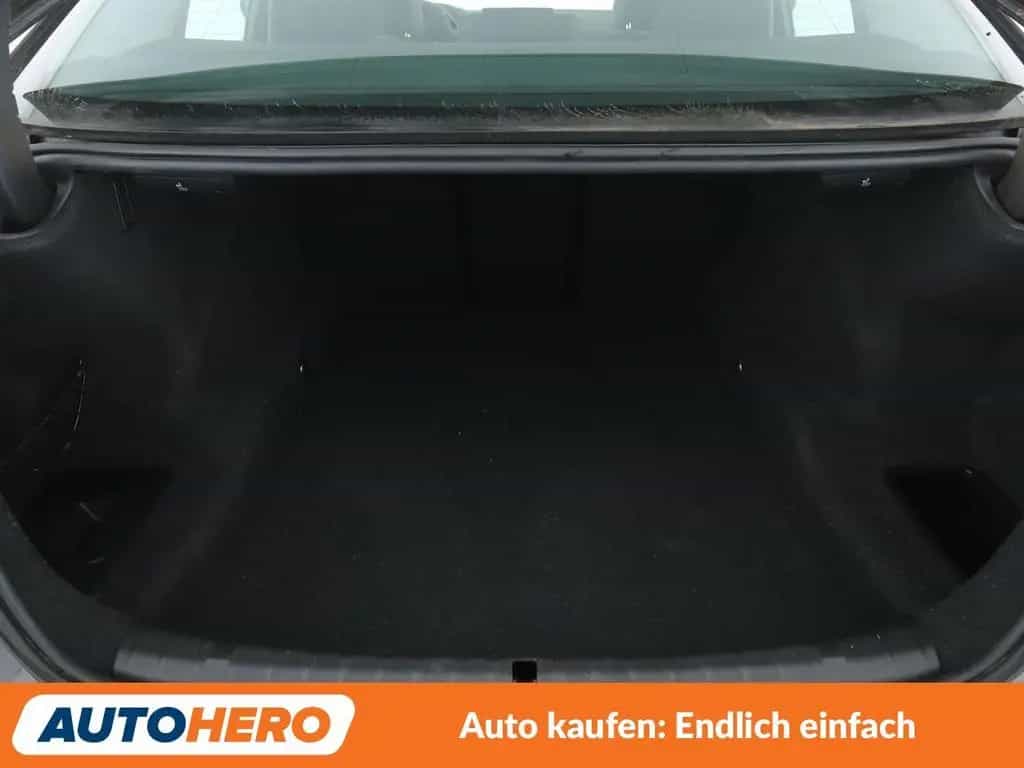 BMW 520 5er 520i Sport Line Aut.*NAVI*LED*ACC*PDC*SHZ* 06/2019-photo-16