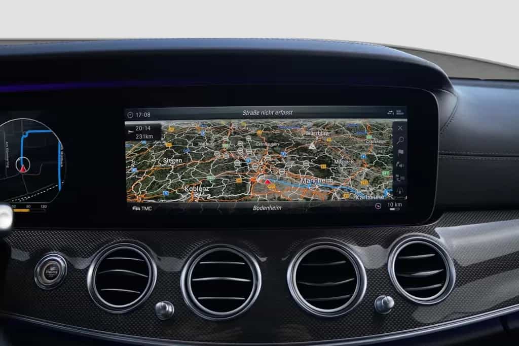 Mercedes-Benz E 43 AMG E T-Modell E 43 AMG 4Matic/PANO/LUFT 02/2018-photo-13