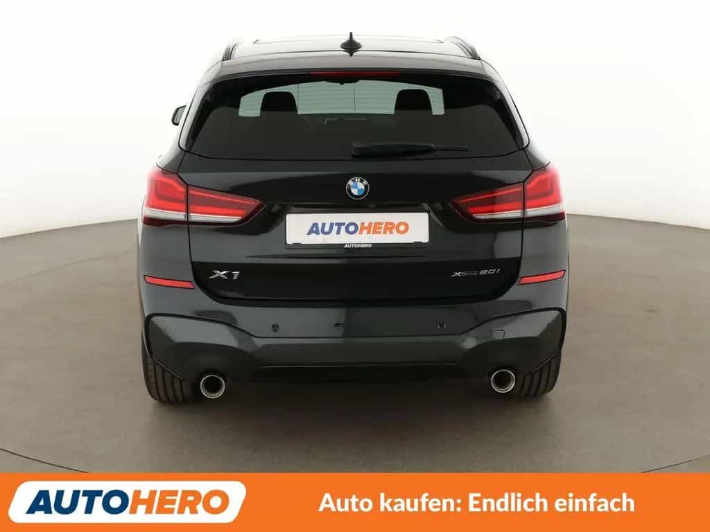 BMW X1 xDrive 20i M Sport Aut.*NAVI*LED*TEMPO*CAM* 10/2020-photo-4