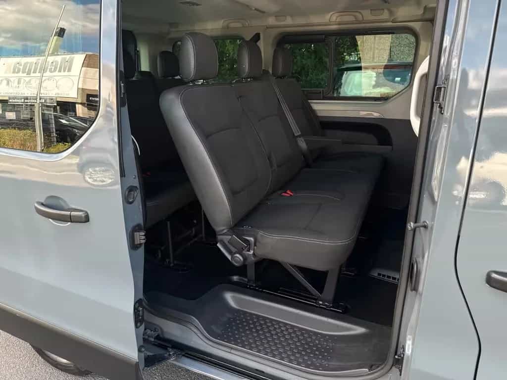 Renault Trafic 2.0 dCi Life L1H1 3,0t Automatik 8xSITZER 12/2022-photo-14