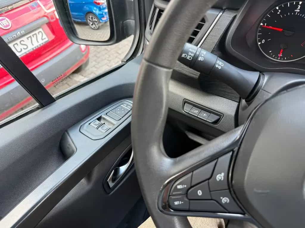 Renault Trafic 2.0 dCi Life L1H1 3,0t Automatik 8xSITZER 12/2022-photo-16