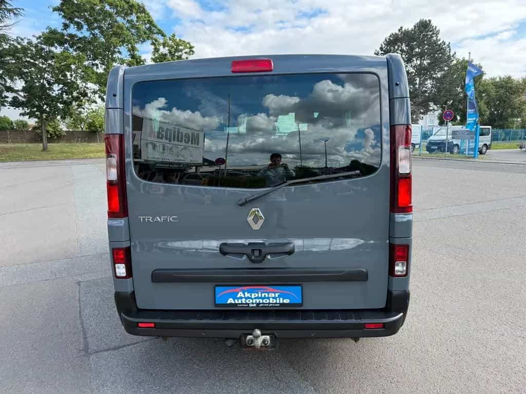 Renault Trafic 2.0 dCi Life L1H1 3,0t Automatik 8xSITZER 12/2022-photo-5