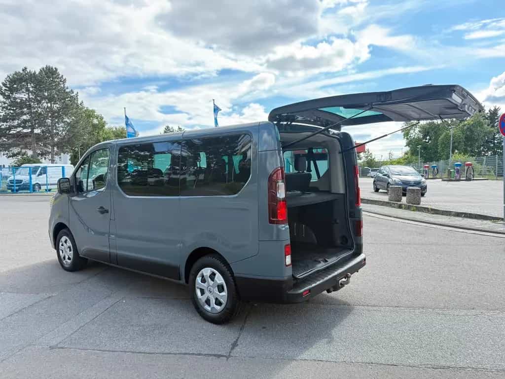 Renault Trafic 2.0 dCi Life L1H1 3,0t Automatik 8xSITZER 12/2022-photo-6
