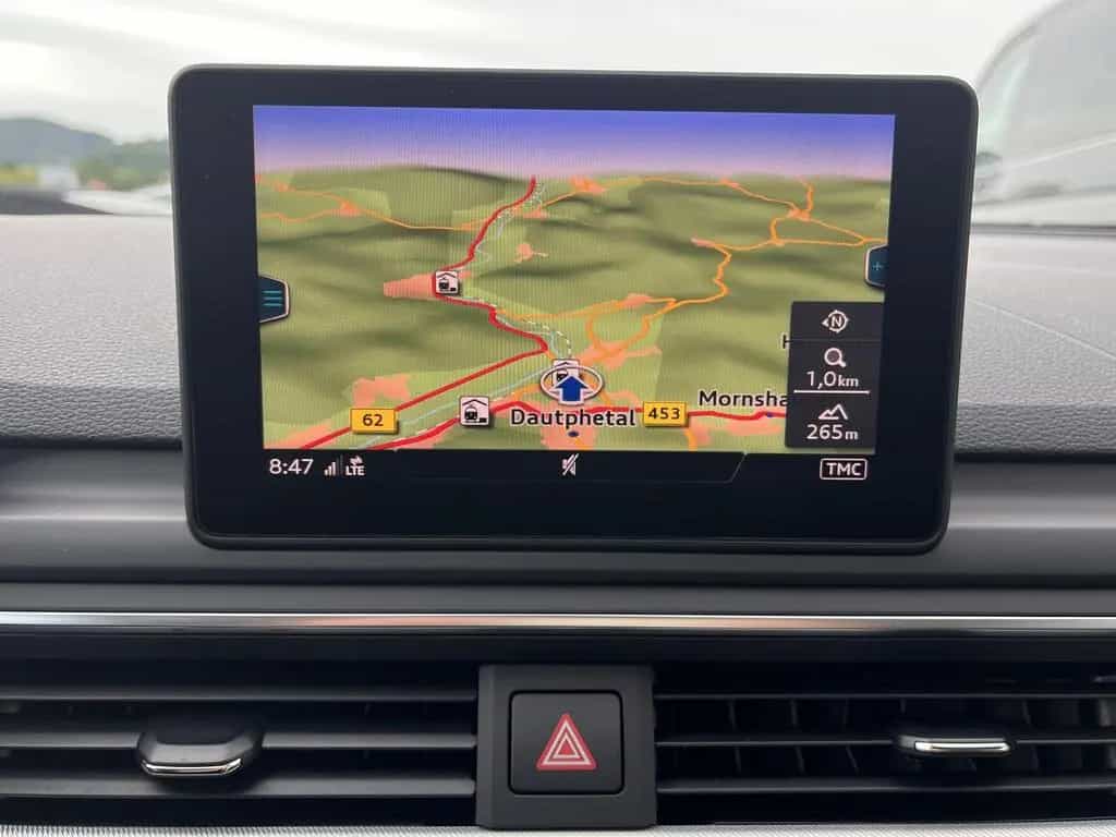 Audi A4 35 TDI design //P.Dach//LED/Navi/ 09/2019-photo-18