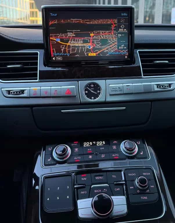 Audi A8 4.2 TDI V8 clean diesel quattro*Matrix*Memory 10/2014-photo-18
