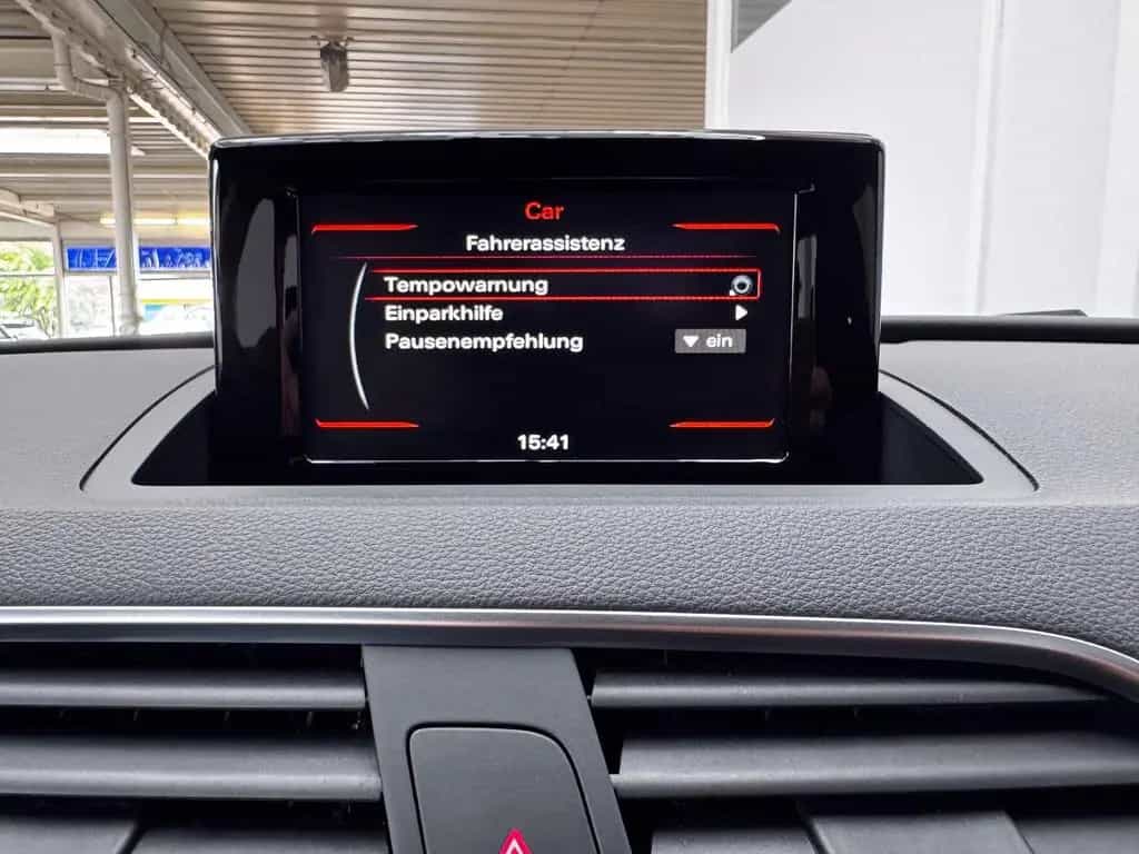 Audi Q3 BASIS 1.4TFSI AHK XENON TEMPOMAT SHZ PDC 1... 11/2017-photo-14