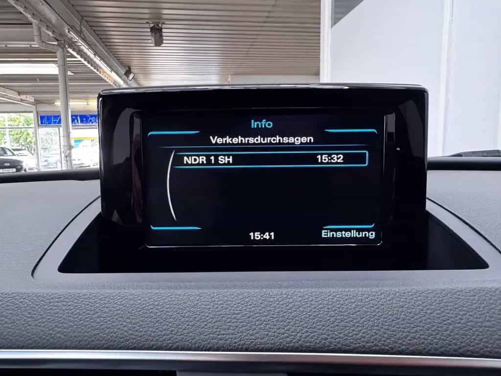 Audi Q3 BASIS 1.4TFSI AHK XENON TEMPOMAT SHZ PDC 1... 11/2017-photo-15