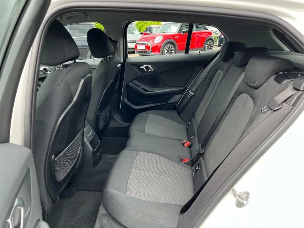 BMW 120 i ADVANTAGE AUTOMATIK LED SITZHEIZUNG 01/2022-photo-21