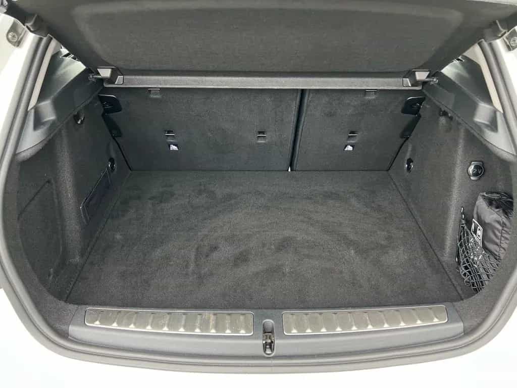 BMW 120 i ADVANTAGE AUTOMATIK LED SITZHEIZUNG 01/2022-photo-30