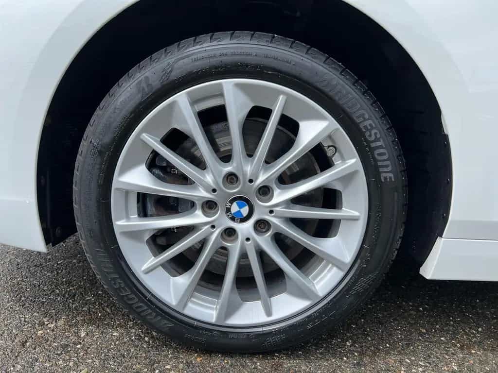 BMW 120 i ADVANTAGE AUTOMATIK LED SITZHEIZUNG 01/2022-photo-35