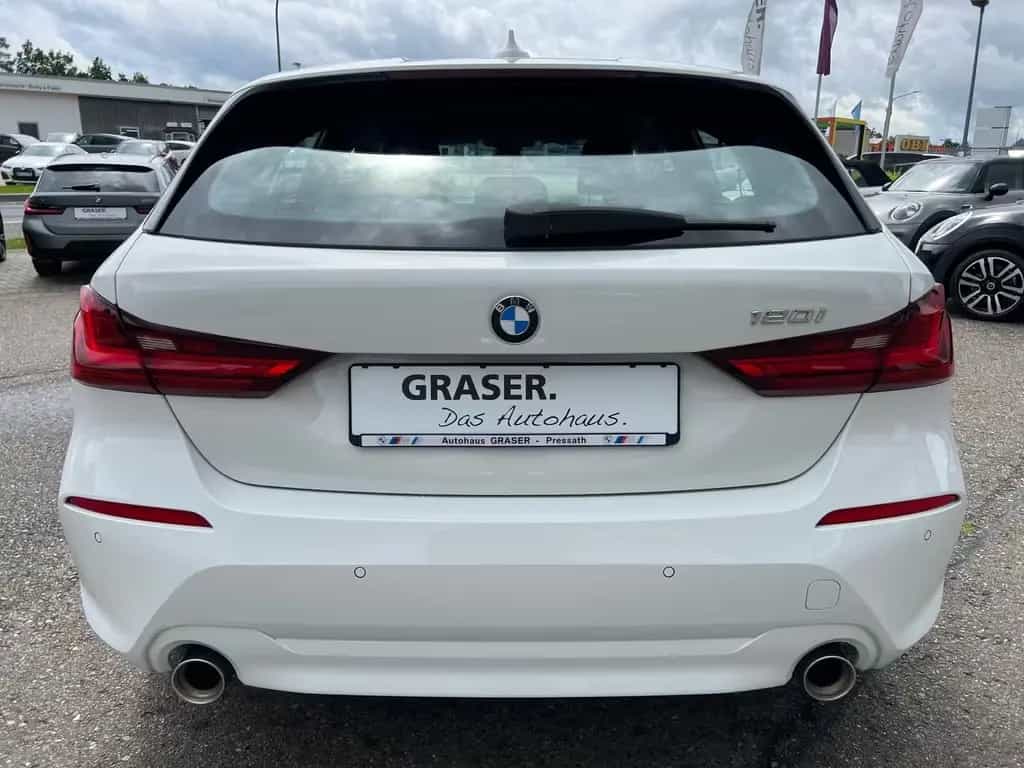 BMW 120 i ADVANTAGE AUTOMATIK LED SITZHEIZUNG 01/2022-photo-4