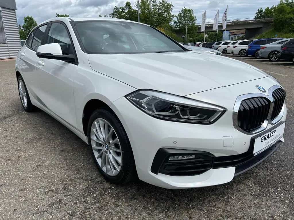 BMW 120 i ADVANTAGE AUTOMATIK LED SITZHEIZUNG 01/2022-photo-7