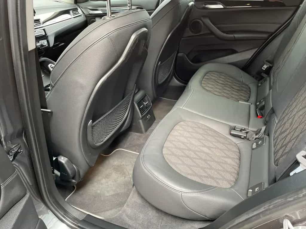 BMW X1 xDrive25d xLine Driving Assistant Plus-Head U 02/2021-photo-10