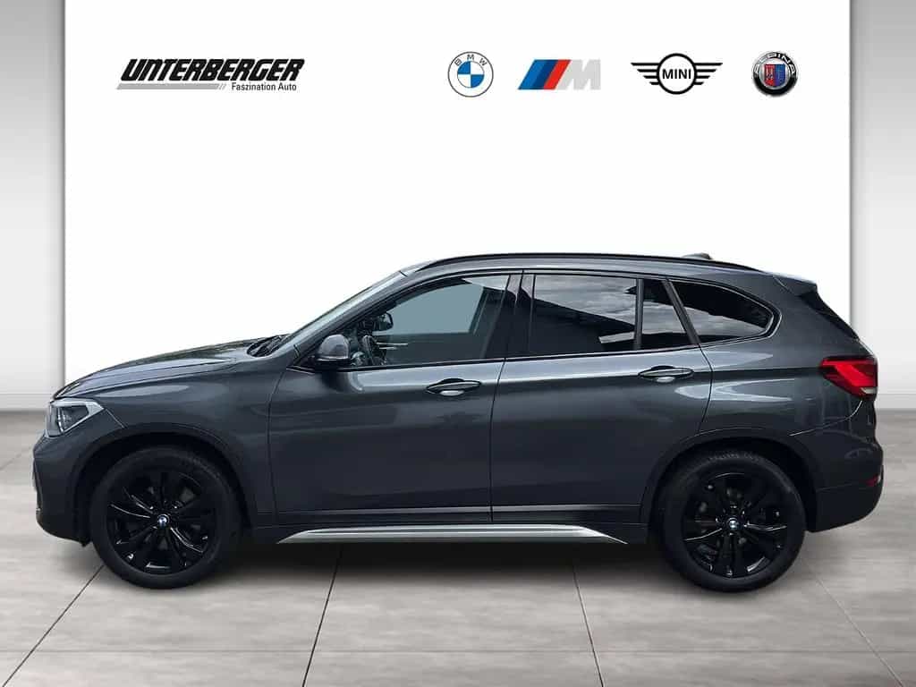 BMW X1 xDrive25d xLine Driving Assistant Plus-Head U 02/2021-photo-2