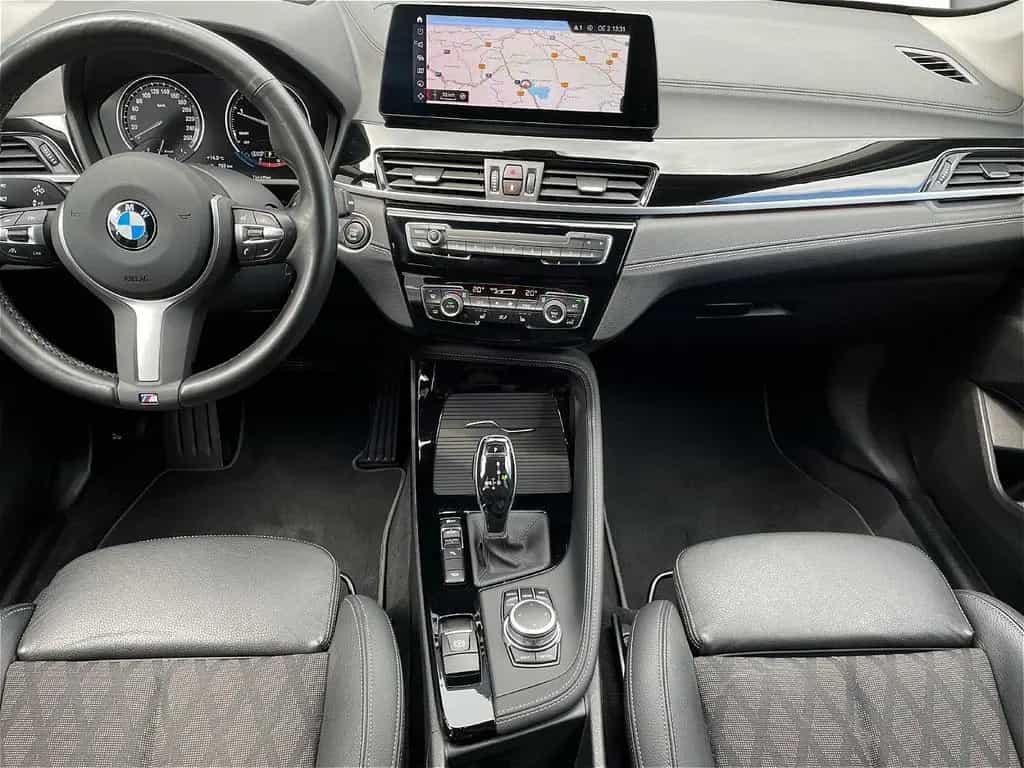 BMW X1 xDrive25d xLine Driving Assistant Plus-Head U 02/2021-photo-6
