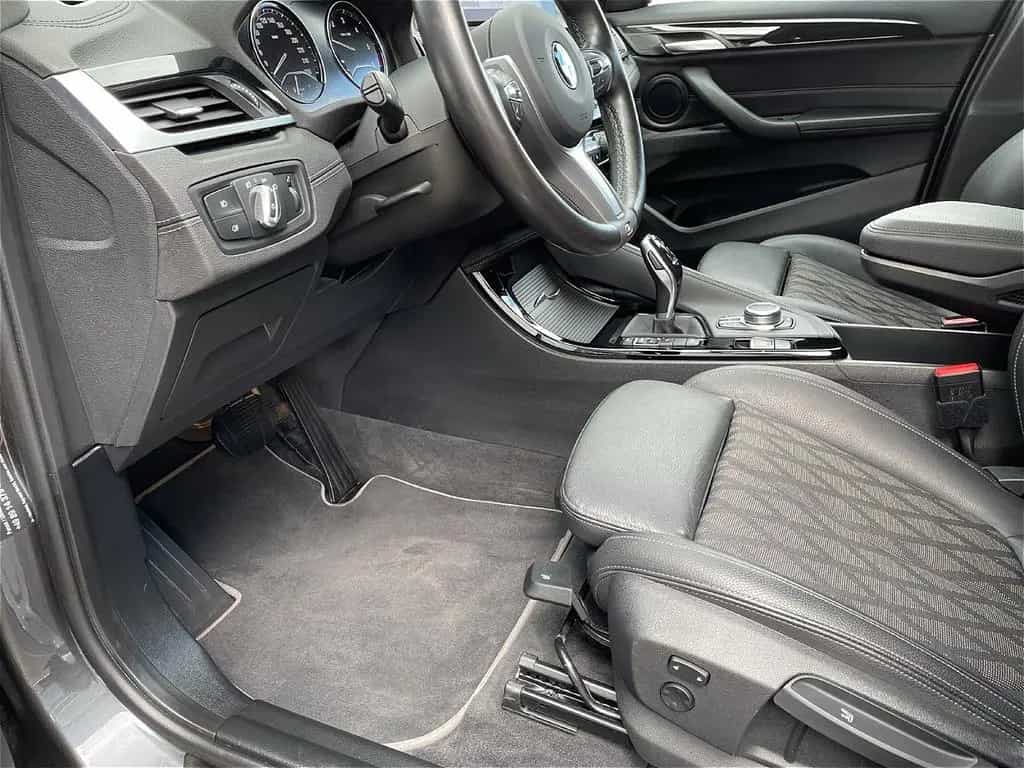 BMW X1 xDrive25d xLine Driving Assistant Plus-Head U 02/2021-photo-9
