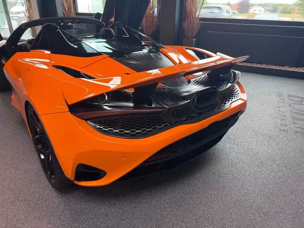 McLaren 750S Spider 05/2025-photo-14