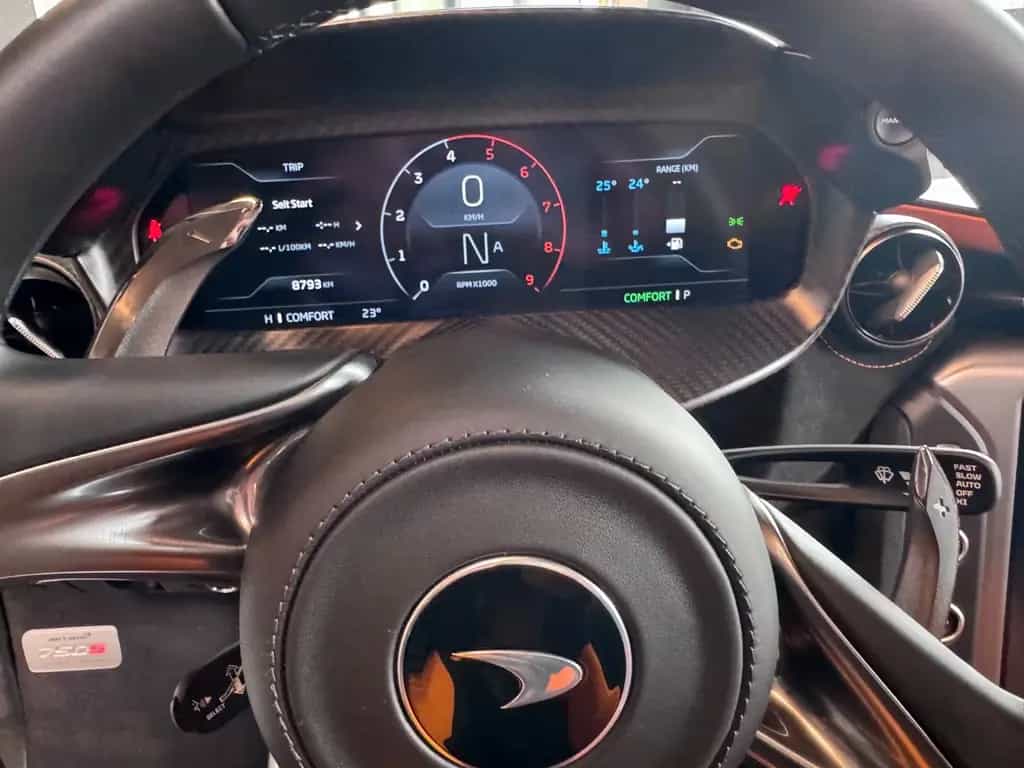 McLaren 750S Spider 05/2025-photo-15