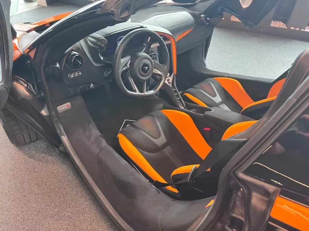 McLaren 750S Spider 05/2025-photo-18