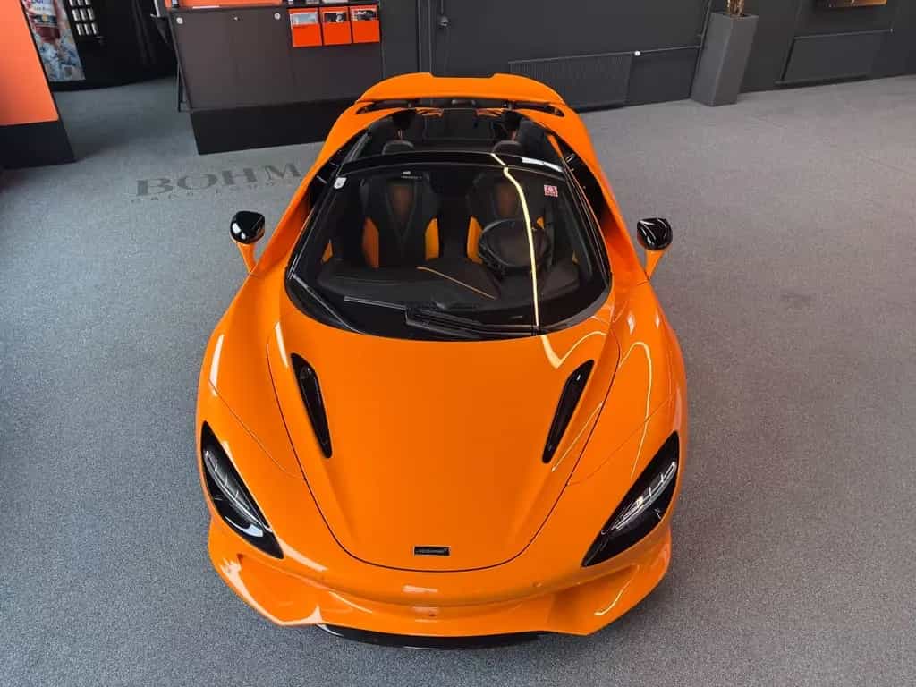 McLaren 750S Spider 05/2025-photo-8