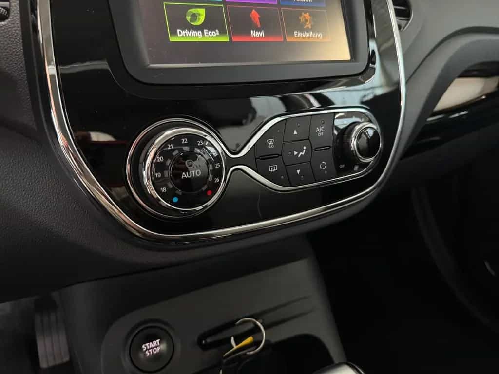 Renault Captur 1.2 TCe 120 Intens  "Kamera Sitzheizung" 10/2016-photo-23