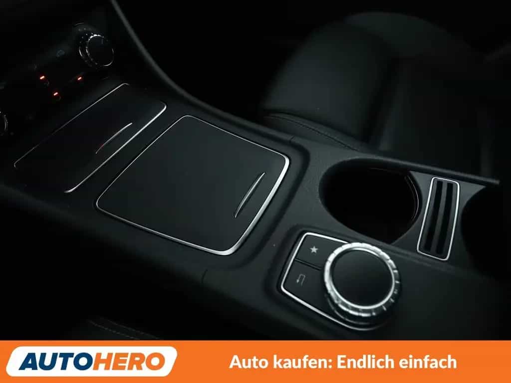 Mercedes-Benz CLA 200 CLA 200 Urban Aut.*NAVI*CAM*TEMPO*SHZ* 04/2018-photo-24