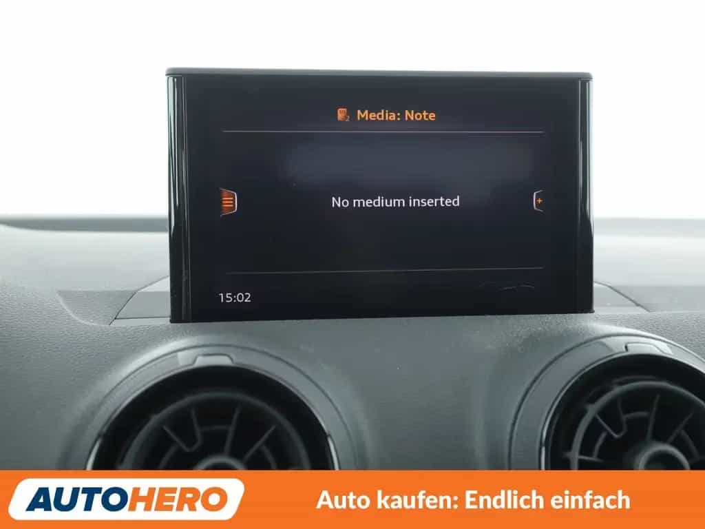 Audi Q2 1.4 TFSI ACT Design*NAVI*CAM*LIM* 06/2017-photo-3