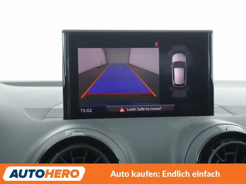 Audi Q2 1.4 TFSI ACT Design*NAVI*CAM*LIM* 06/2017-photo-4