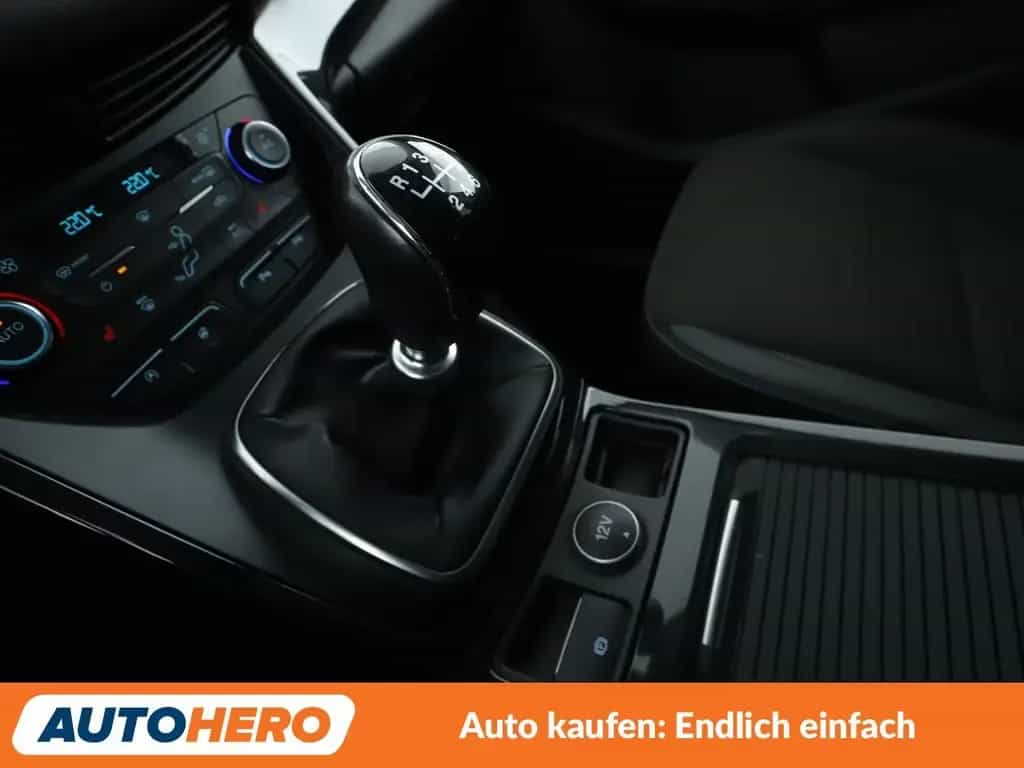 Ford Kuga 1.5 EcoBoost Titanium *NAV*TEMP*CAM*PDC*AHK 08/2018-photo-23