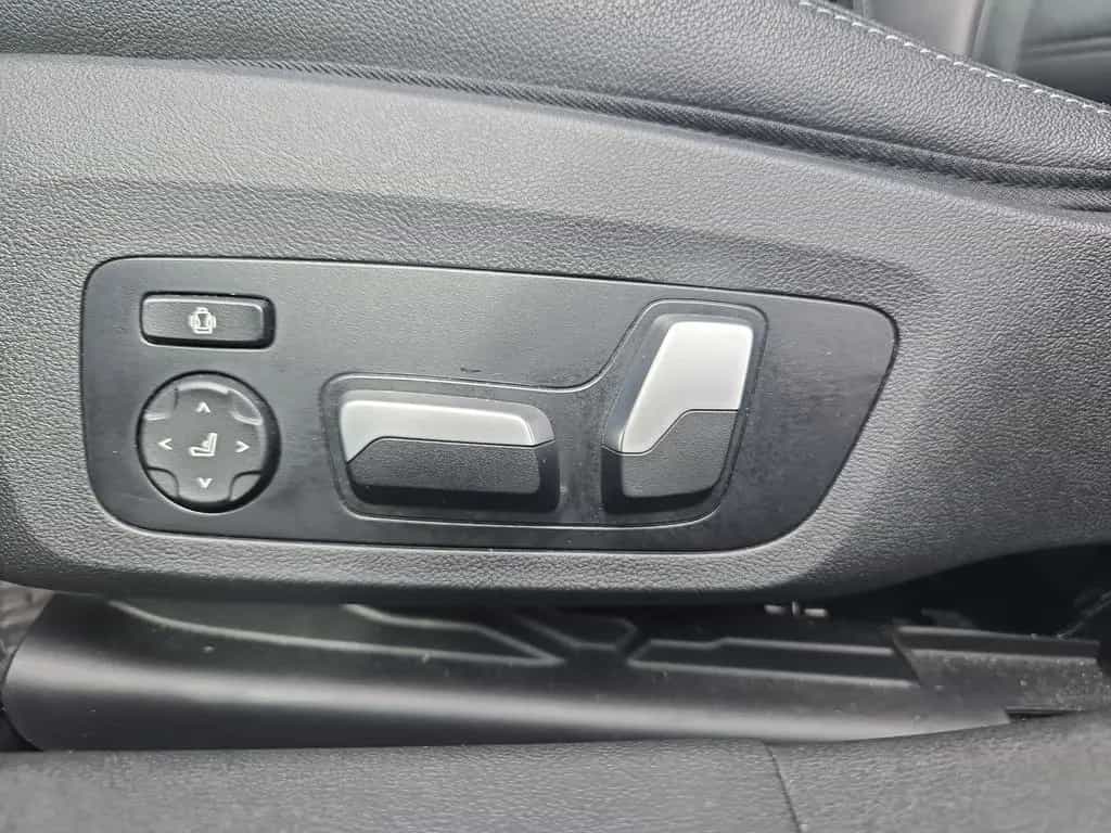 BMW 320 d Glasdach*Memory*Live Cockpit Prof* 03/2022-photo-20