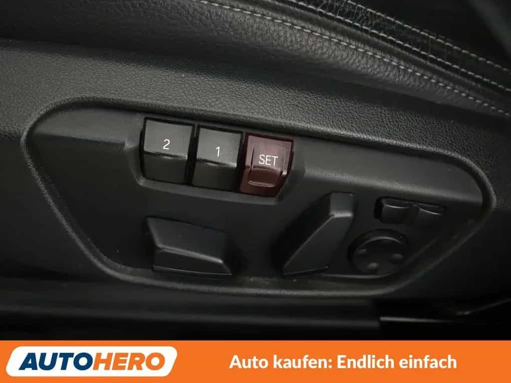 BMW X1 xDrive 25i M Sport Aut.*NAVI*LED*HEAD-UP*ACC* 01/2018-photo-29