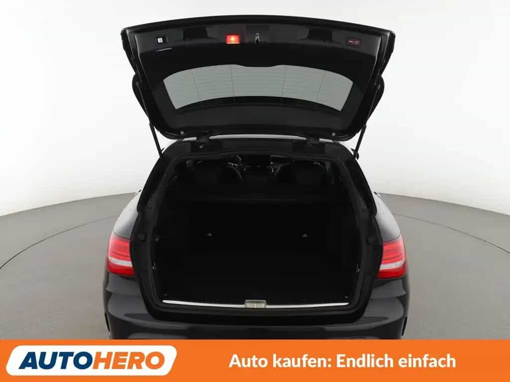 Mercedes-Benz C 300 T AMG Line Aut.*NAVI*LED*HUD*PANO*CAM*PDC* 03/2017-photo-16