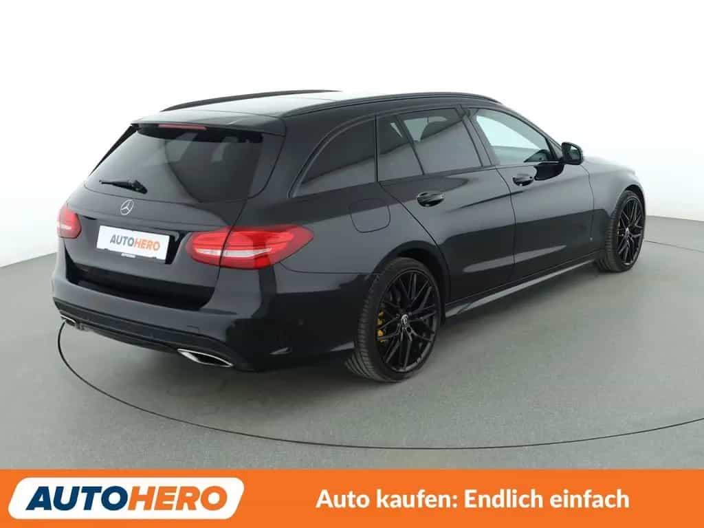 Mercedes-Benz C 300 T AMG Line Aut.*NAVI*LED*HUD*PANO*CAM*PDC* 03/2017-photo-5