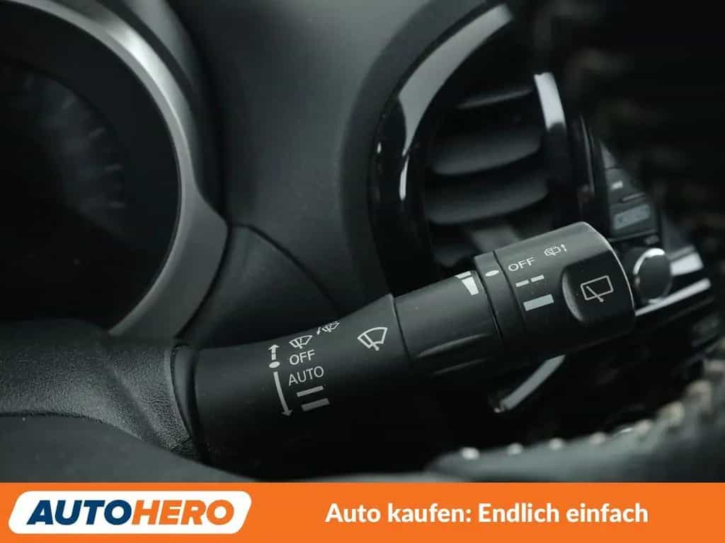 Nissan Juke 1.6 Turbo N-Connecta 4x4 Aut*NAVI*XENON*CAM 11/2016-photo-28
