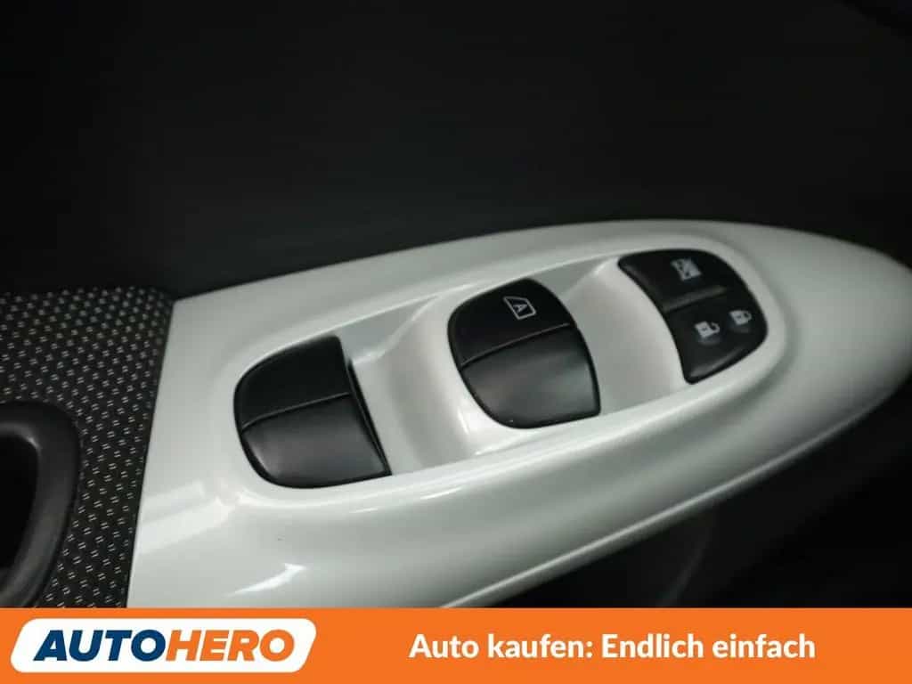 Nissan Juke 1.6 Turbo N-Connecta 4x4 Aut*NAVI*XENON*CAM 11/2016-photo-30