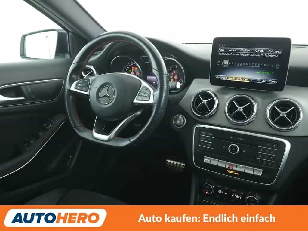 Mercedes-Benz GLA 200 GLA-Klasse GLA 200 AMG Line Aut.*NAVI*TEMPO*CAM* 11/2018-photo-12