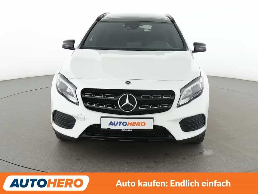 Mercedes-Benz GLA 200 GLA-Klasse GLA 200 AMG Line Aut.*NAVI*TEMPO*CAM* 11/2018-photo-8