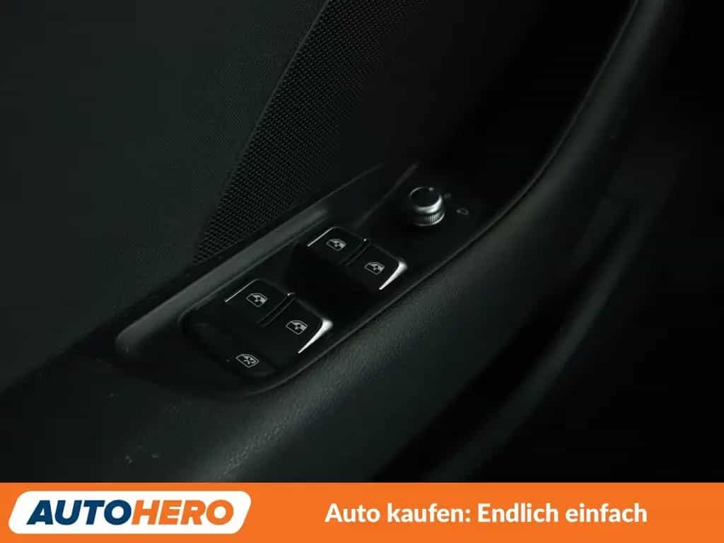 Audi A3 Sportback 1.5 TSI ACT sport*NAVI*XENON*PDC* 03/2018-photo-27