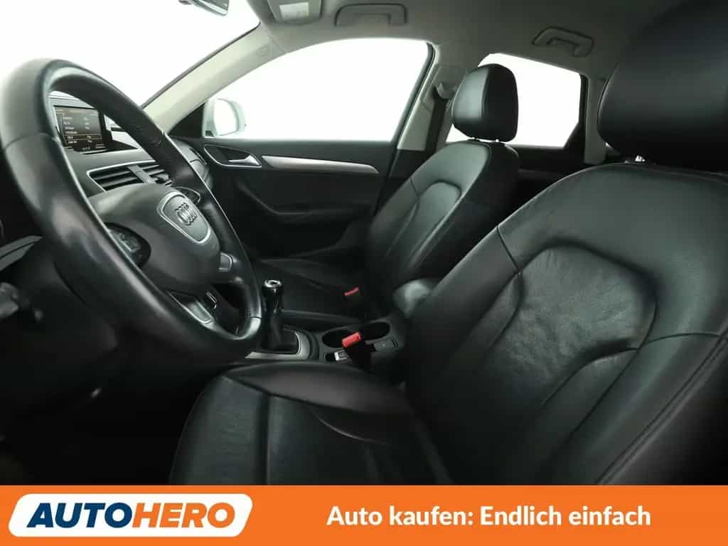 Audi Q3 1.4 TFSI ACT Design*NAVI*PDC*SHZ* 02/2017-photo-9