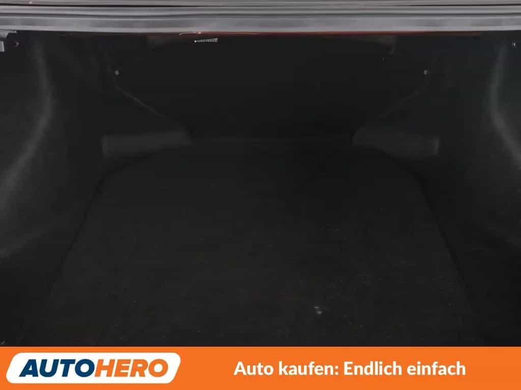 Honda Civic 1.8 i-VTEC Executive Aut.*XENON*PDC*SHZ* 09/2016-photo-17